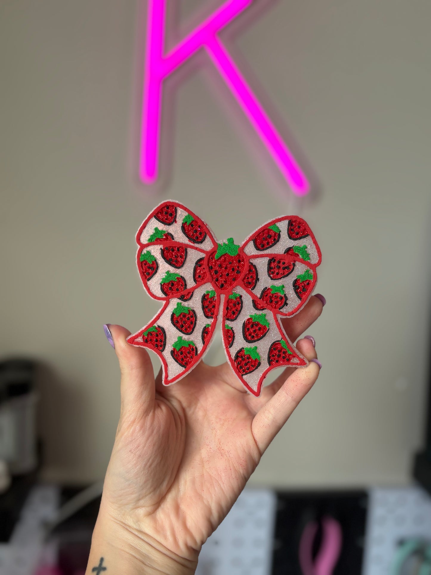 Strawberry Bow