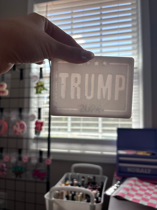 Trump mold
