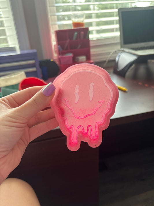 Drip Smiley Mold