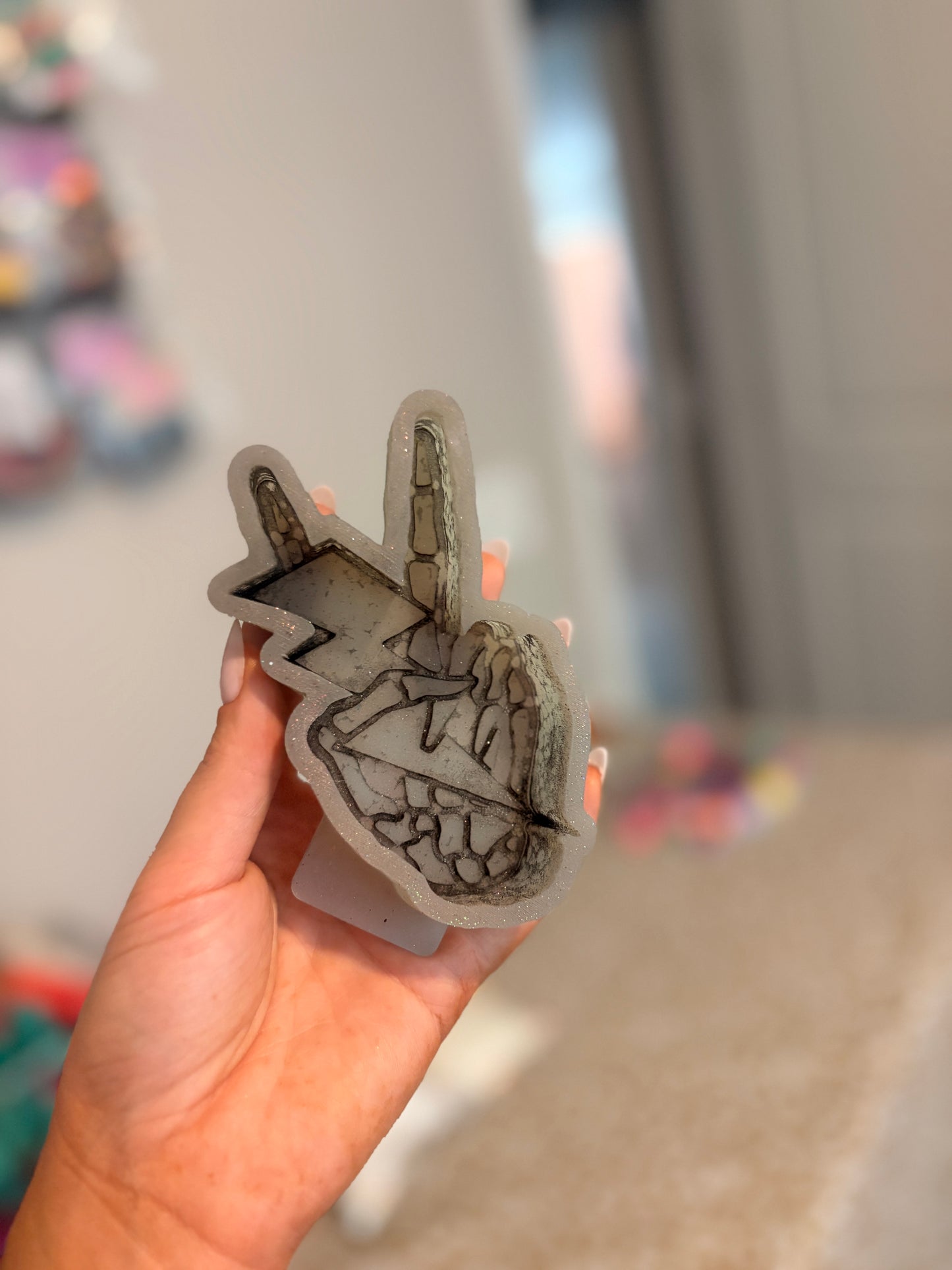 Peace Sign Lightening Bolt Mold