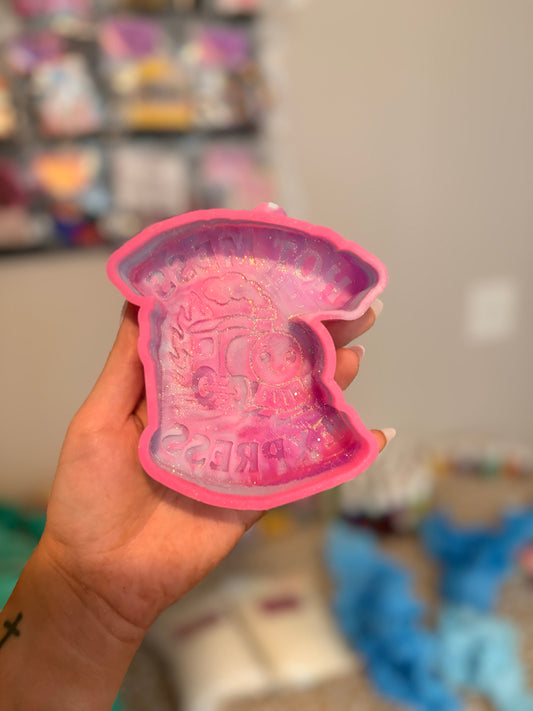 Hot Mess Express Mold