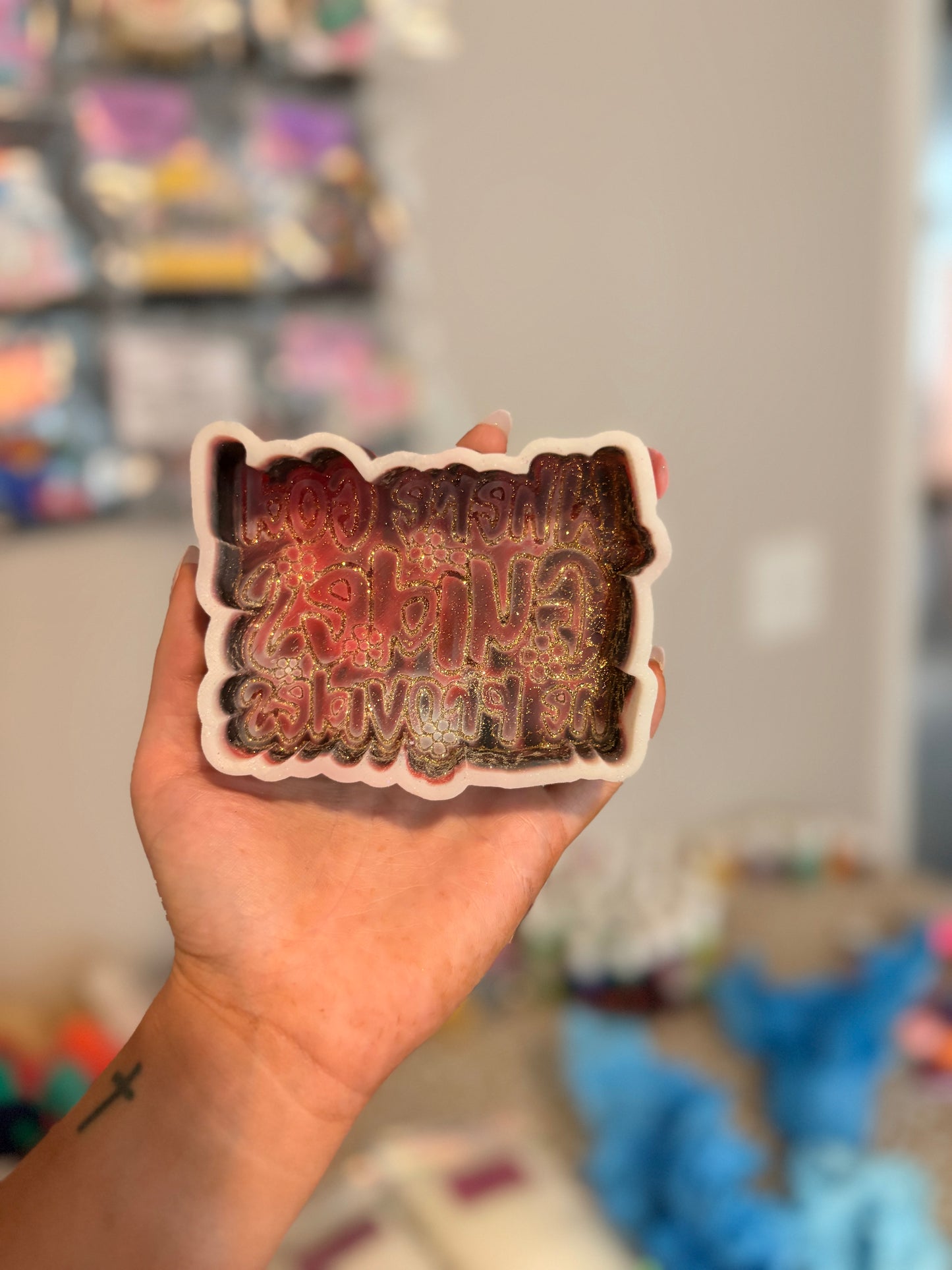 Where God guides he provides Mold
