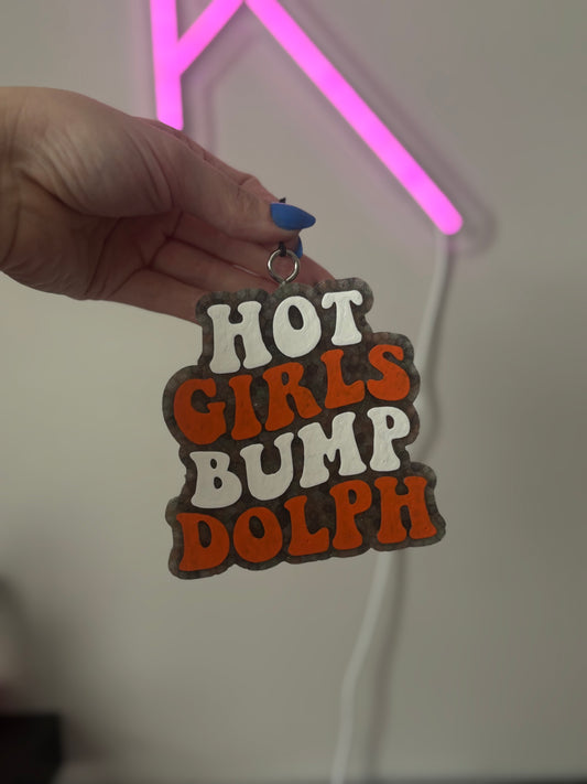 Hot Girls Bump Dolph- Butt Naked